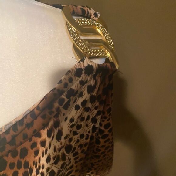 Julie’s Closet Cold Shoulder Leopard Print Sz 1X - Picture 11 of 13